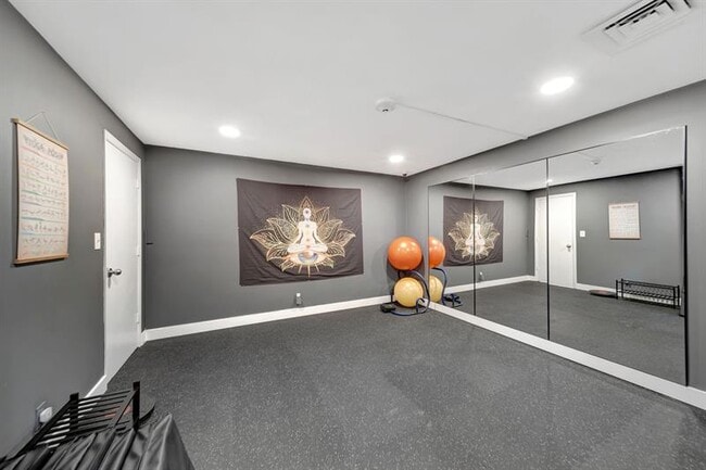 Building Photo - 1360 S Ocean Blvd