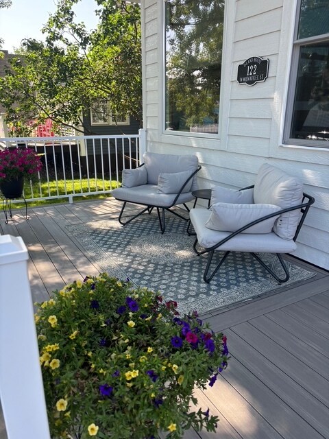 Building Photo - 122 Milwaukee St