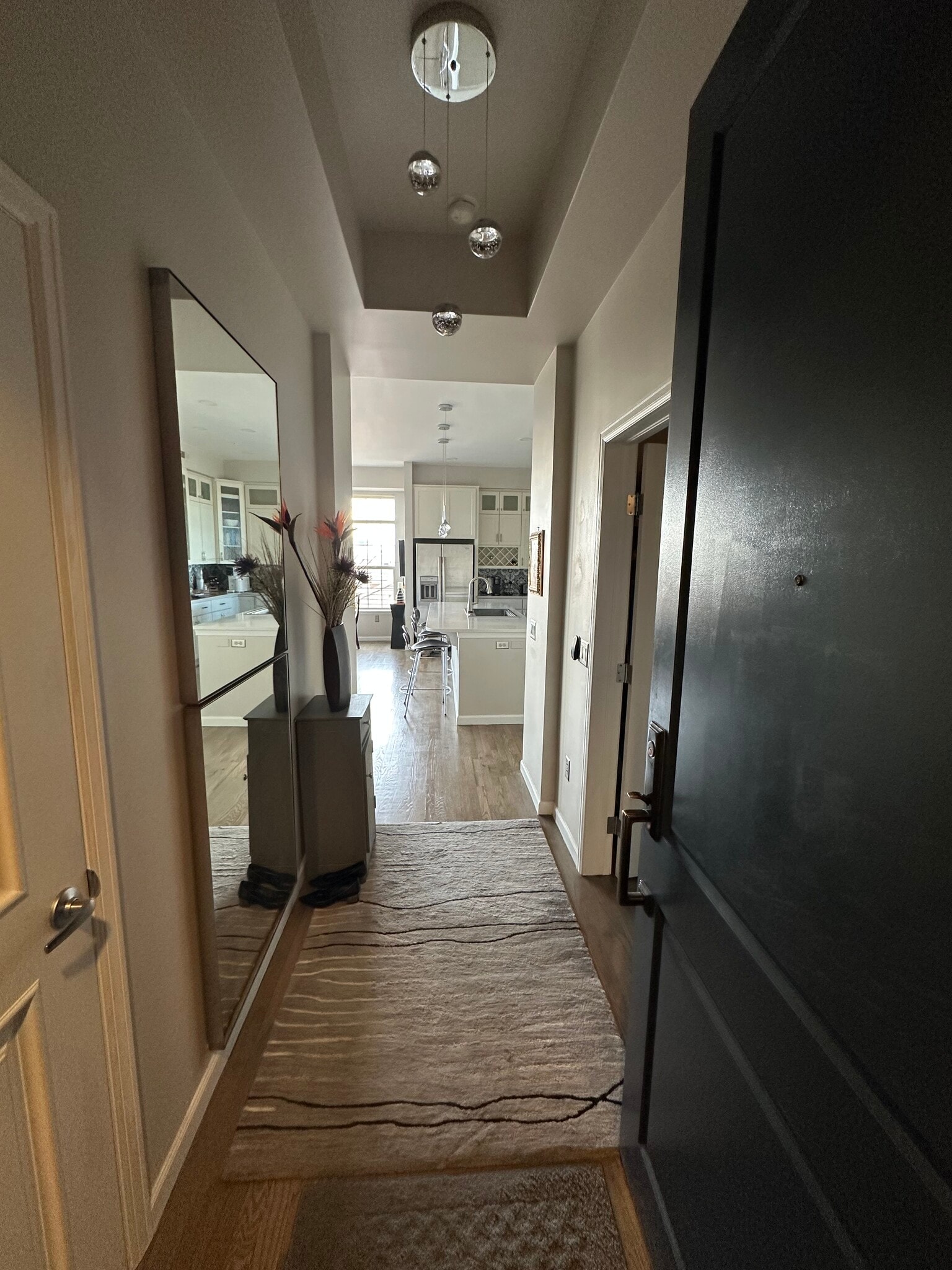 Building Photo - 7820 Inverness Blvd