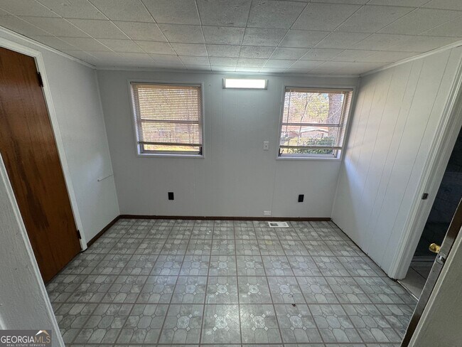 Building Photo - 5026 Chamblee Tucker Rd