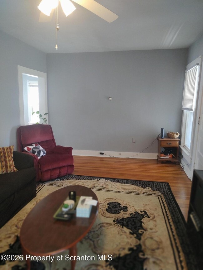 Building Photo - 1019 Delaware St