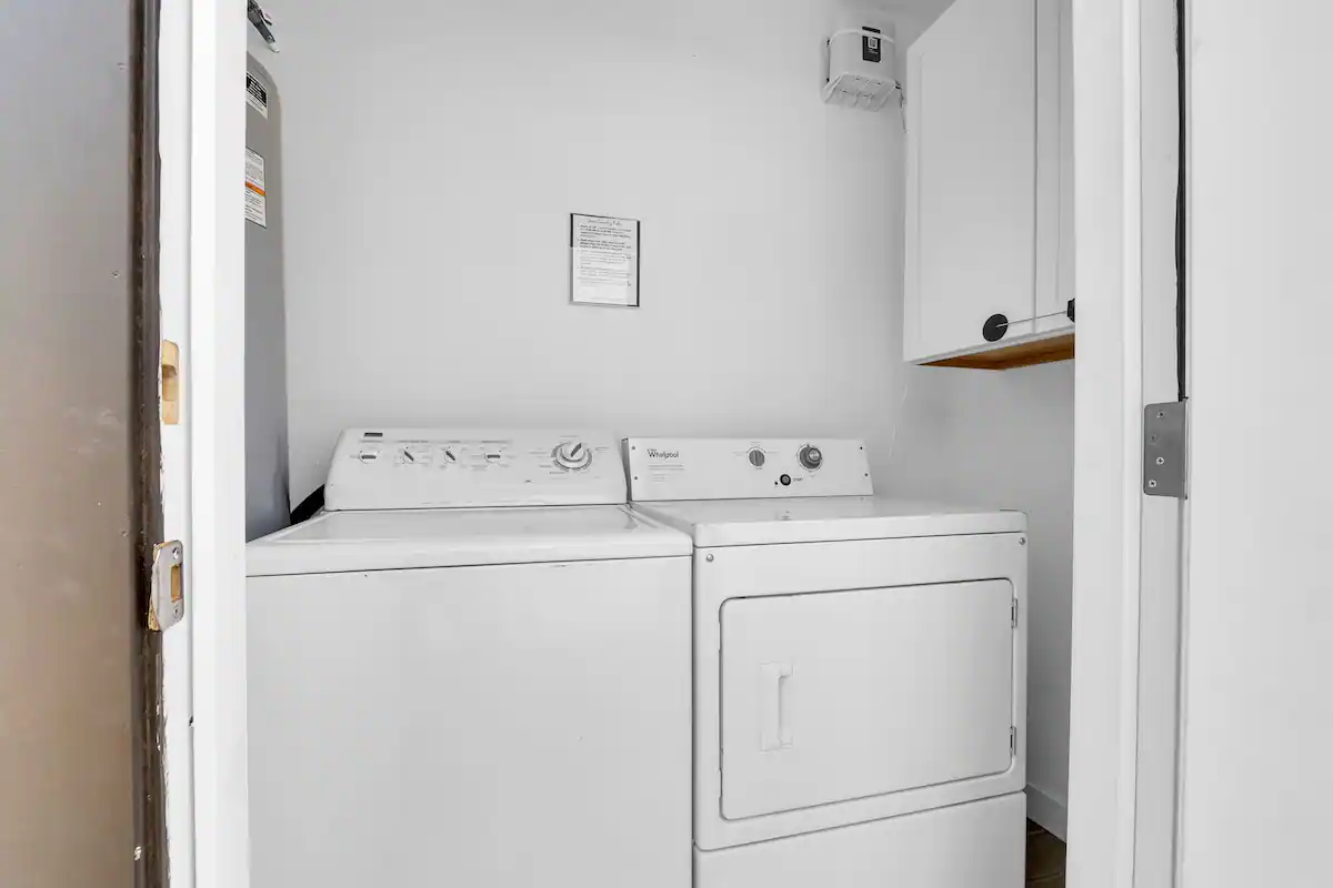 Laundry Room - 3611 Monroe Ave