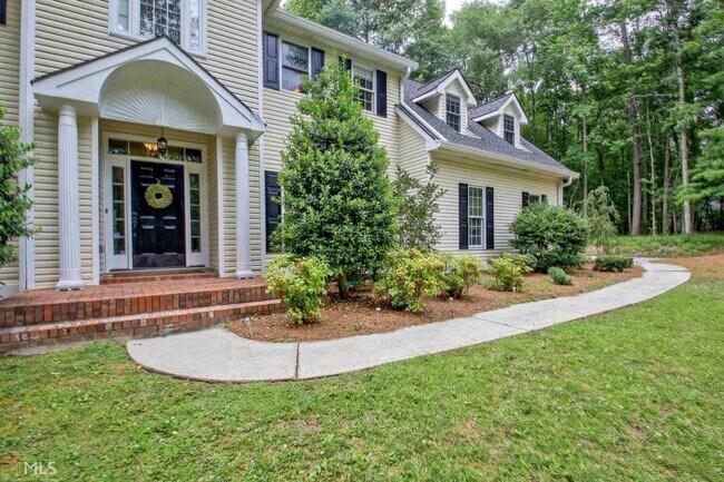 Building Photo - 208 Wysteria Ct