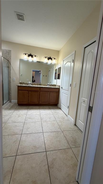 Building Photo - 1020 Glenraven Ln