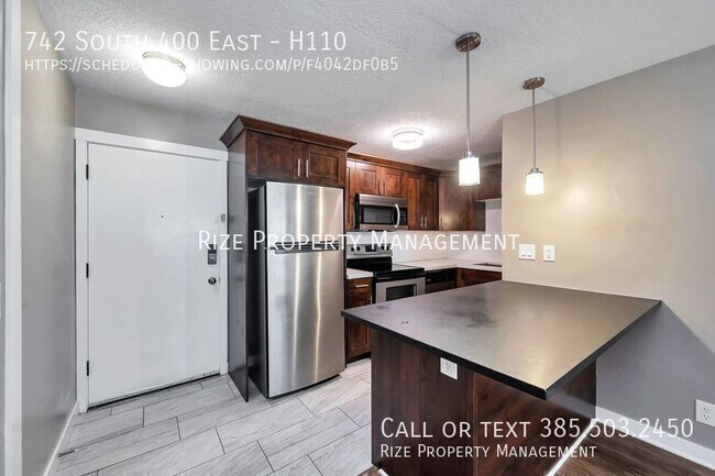 Building Photo - 742 S 400 E