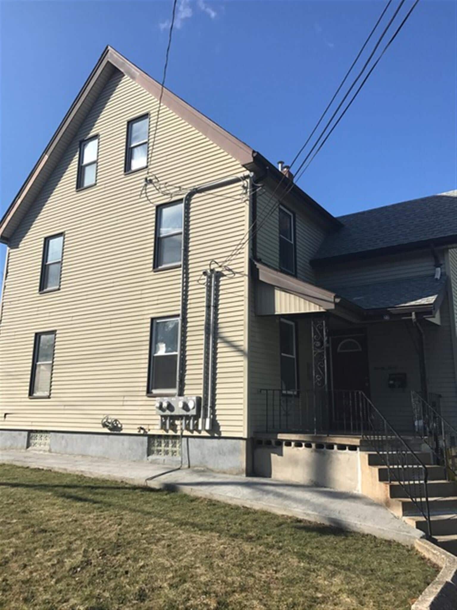 Building Photo - 23 4th St