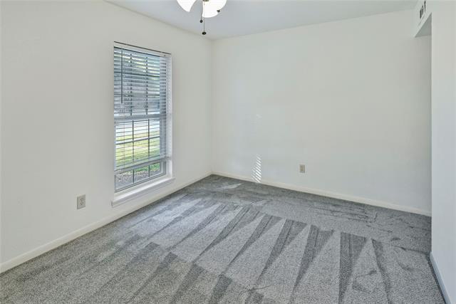 Building Photo - 1306 Clearview Dr