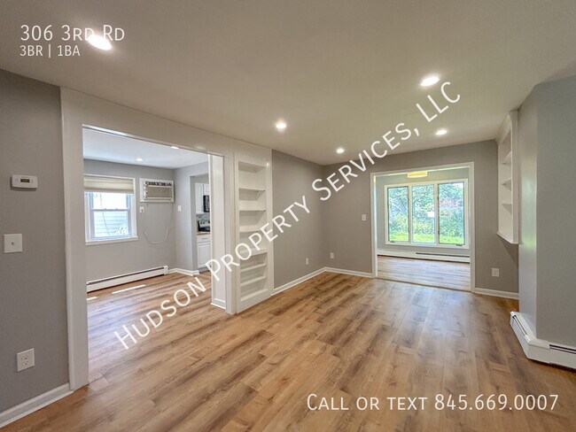 Building Photo - 306 3rd Rd