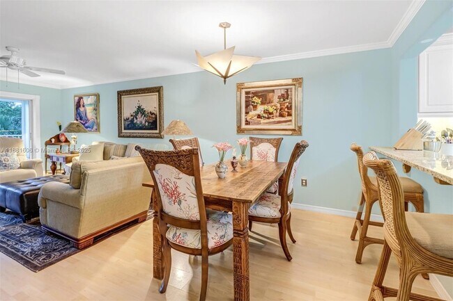 Building Photo - 3041 Sandpiper Bay Cir