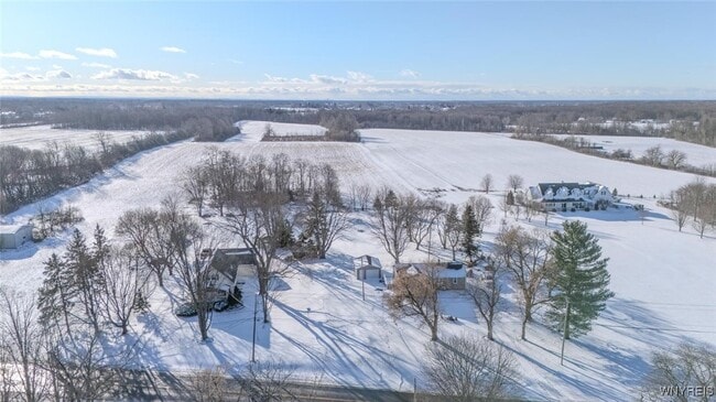 Building Photo - 3582 Upper Mountain Rd