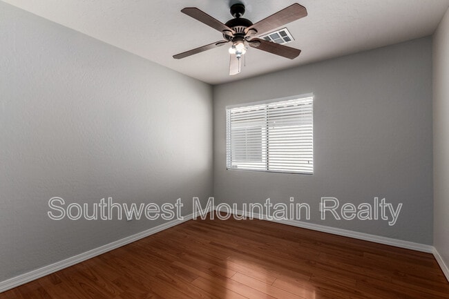 Building Photo - 28635 N Opal Ct