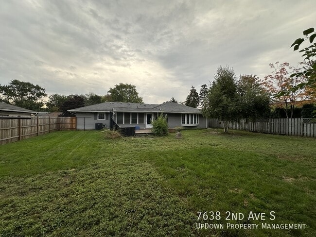 Building Photo - 7638 2nd Ave S