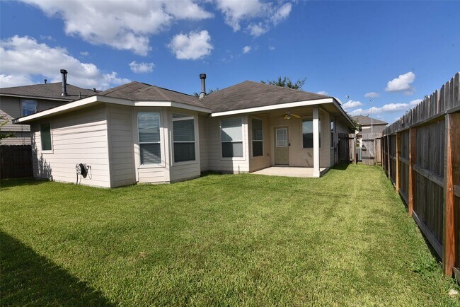 Building Photo - 7927 Cardinal Landing Ln