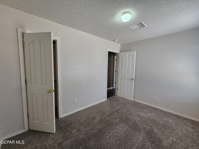 Building Photo - 14228 Lasso Rock Dr