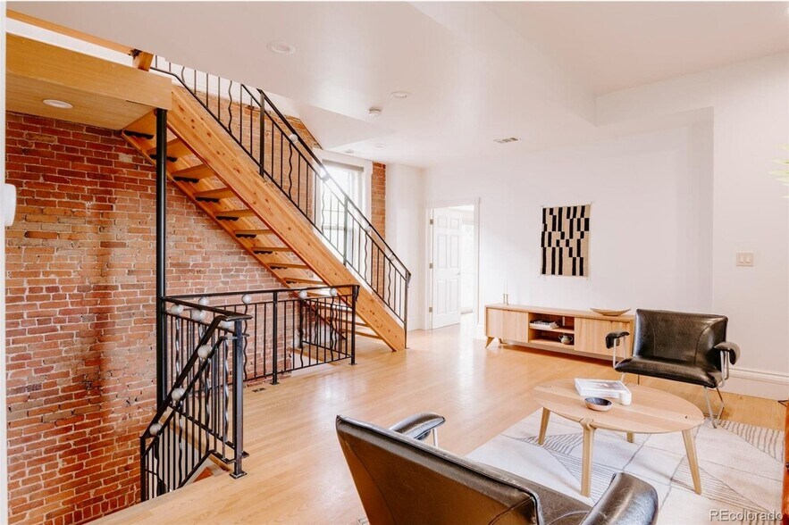 Building Photo - 311 Bannock St