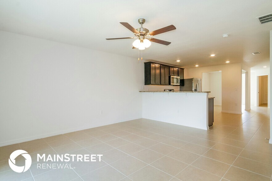 Building Photo - 8503 Silverbell Loop