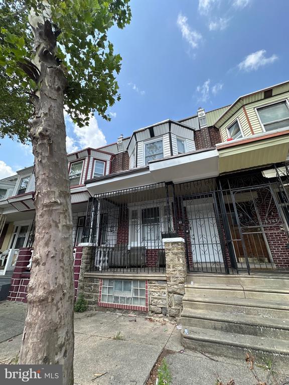 Building Photo - 4344 N Franklin St