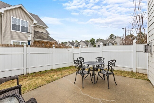 Building Photo - Single Family in Virginia Beach close to Town Center