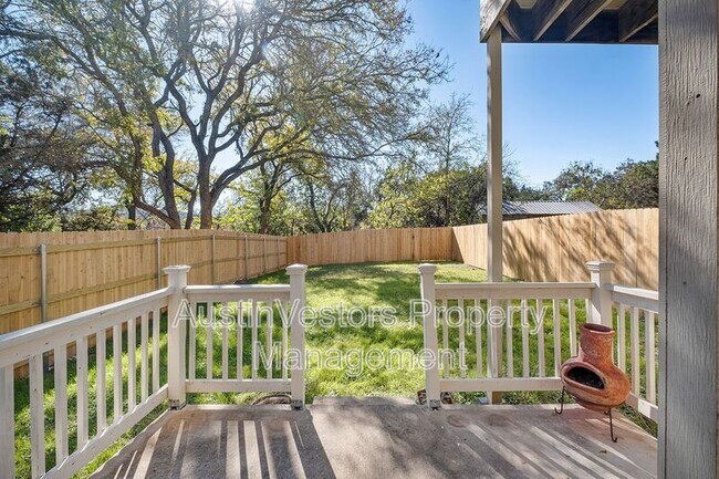 Building Photo - 1003 Canyon Edge Dr