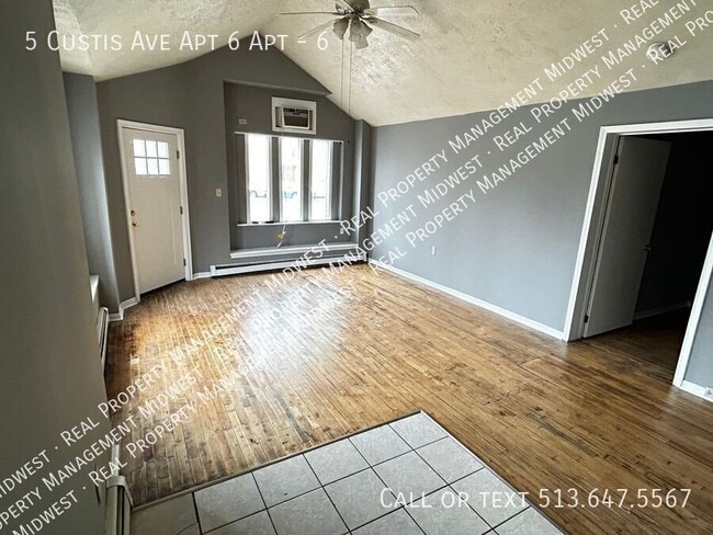 Building Photo - 5 Custis Ave
