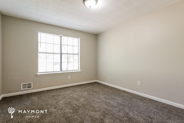 Building Photo - 110 Lupine Ct