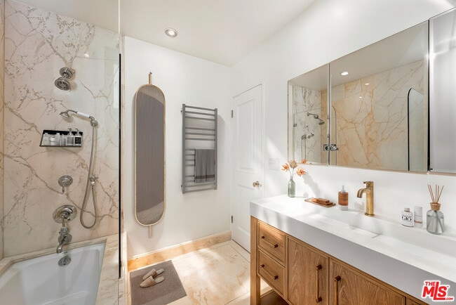 Building Photo - 948 20th St