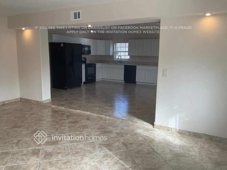 Building Photo - 446 Clemson Dr