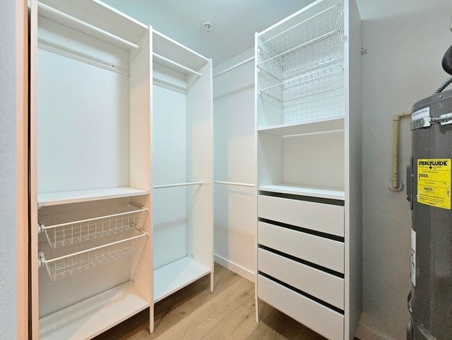 Building Photo - 1 Bedroom 1 Bathroom Condo in Bothell - Pet Friendly!