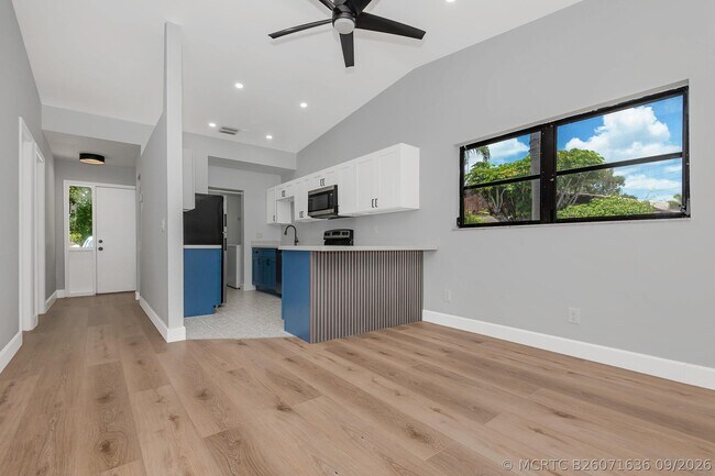 Building Photo - 9279 NW 17th Ct