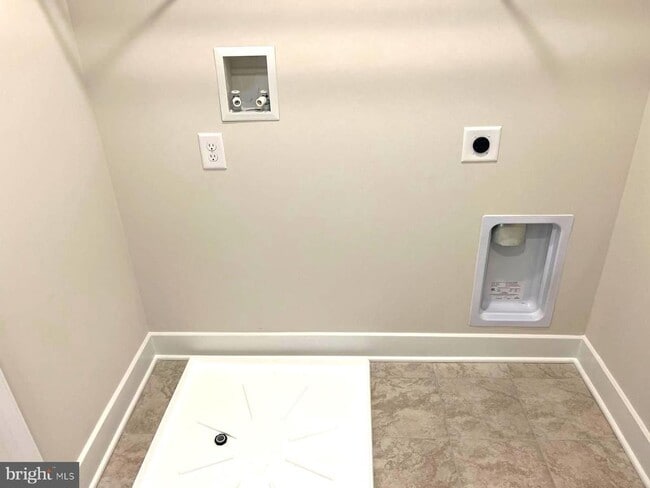 Building Photo - 1813 Ritter Dr