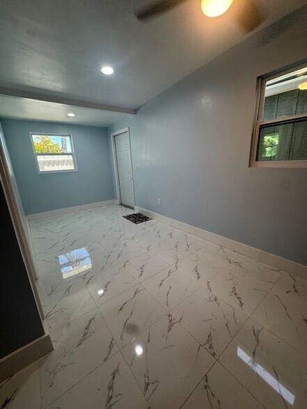 Building Photo - 10011 SW 164th St