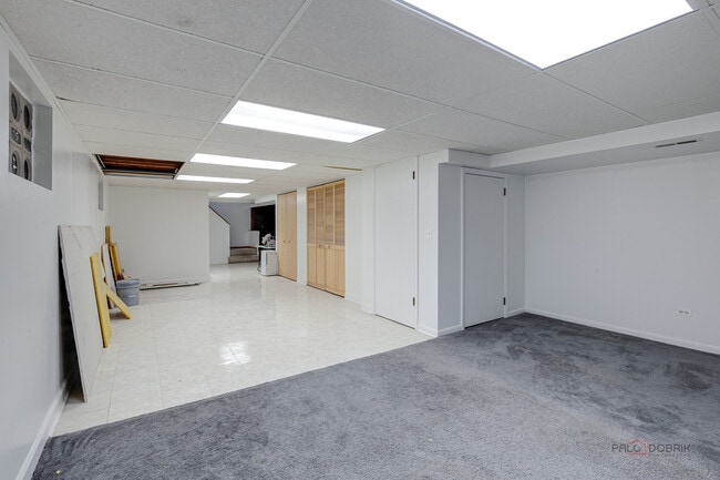 Building Photo - 334 Euclid Ave