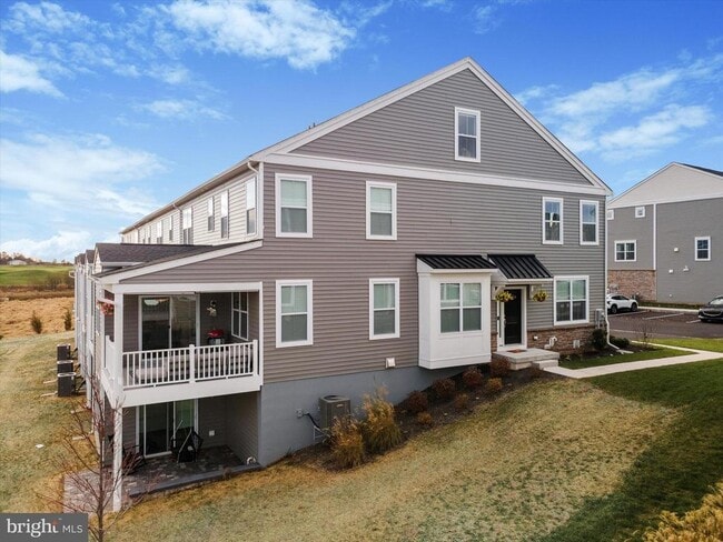 Building Photo - 25 Copper Ct