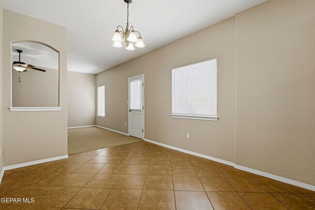 Building Photo - 3165 Sarina Cir