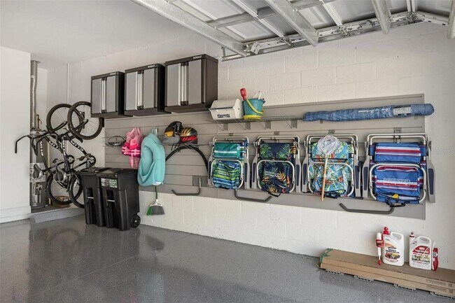 Building Photo - 12673 Palatka Dr