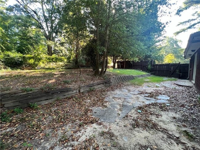 Building Photo - 434 Christopher Dr