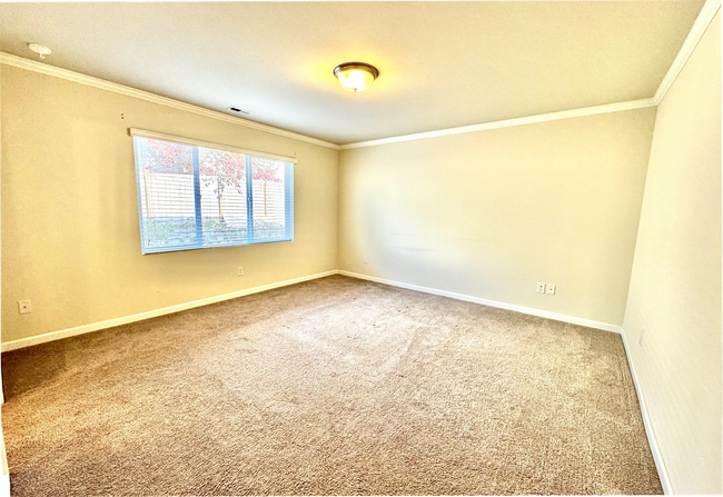 Building Photo - 5013 52nd Ave Ct W