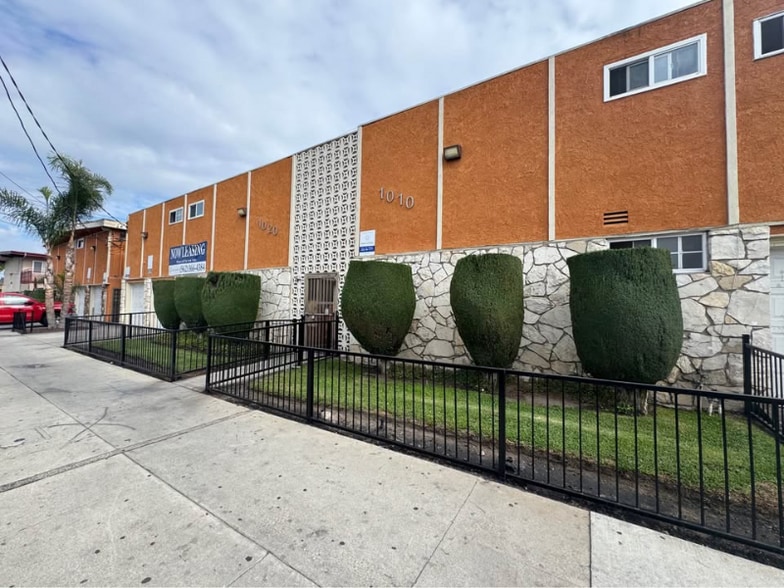 Building Photo - 1028 Orange Ave