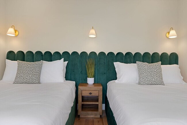 Building Photo - 1117 3rd Ave S