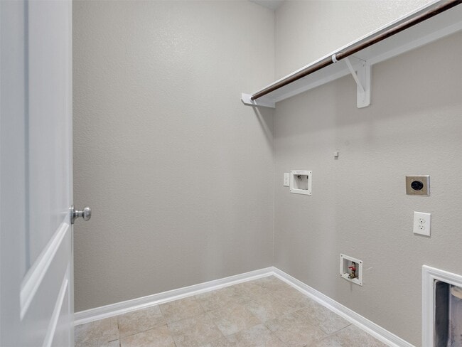 Building Photo - 10223 Sierra Grace Ln