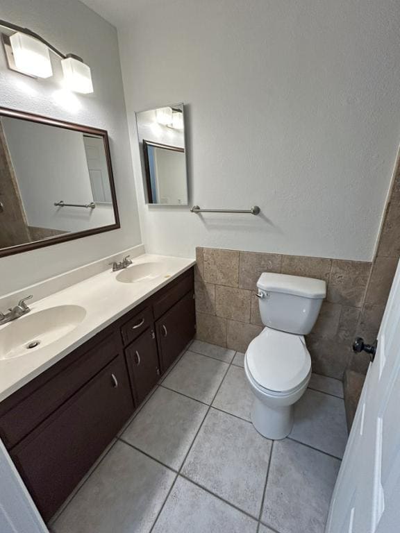 Building Photo - 16101 Ash St