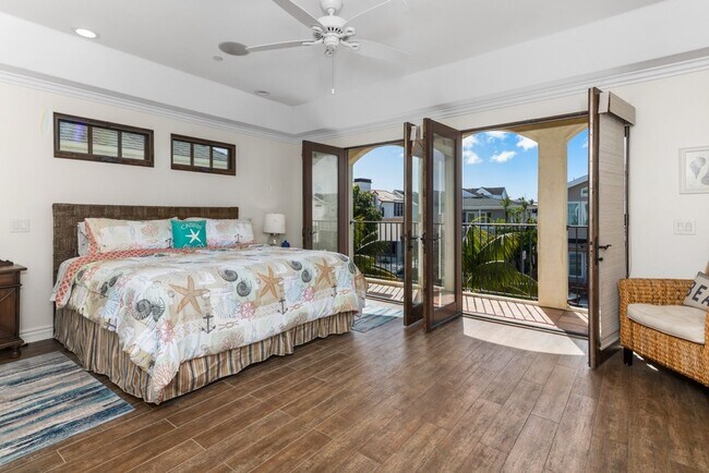 Building Photo - 322 Anade Ave