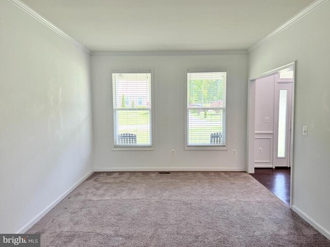 Building Photo - 133 Brooke Point Ct
