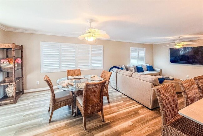 Building Photo - 1900 Benjamin Franklin Dr