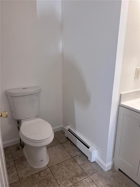 Building Photo - 144 Pavilion Ave