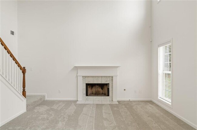 Building Photo - 2137 Berryhill Cir SE