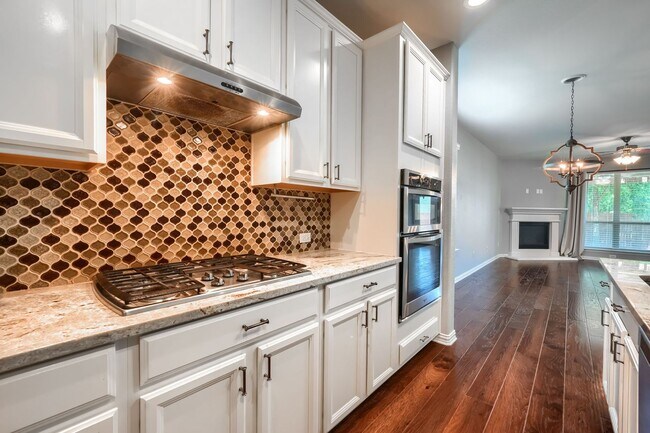 Building Photo - Charming Single-Story Home Located in Lind...