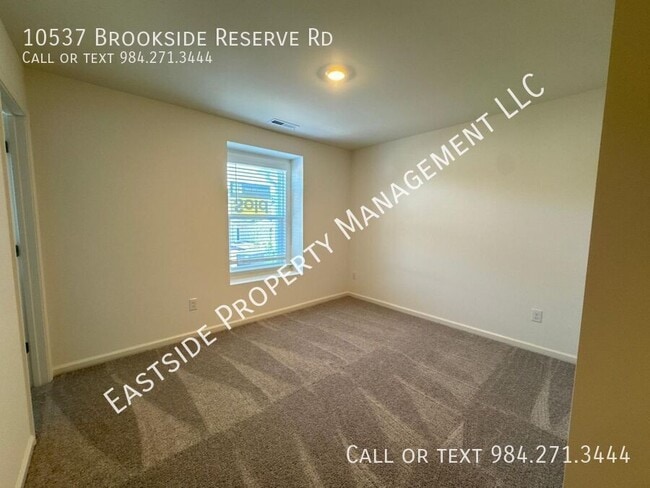 Building Photo - 10537 Brookside Reserve Rd