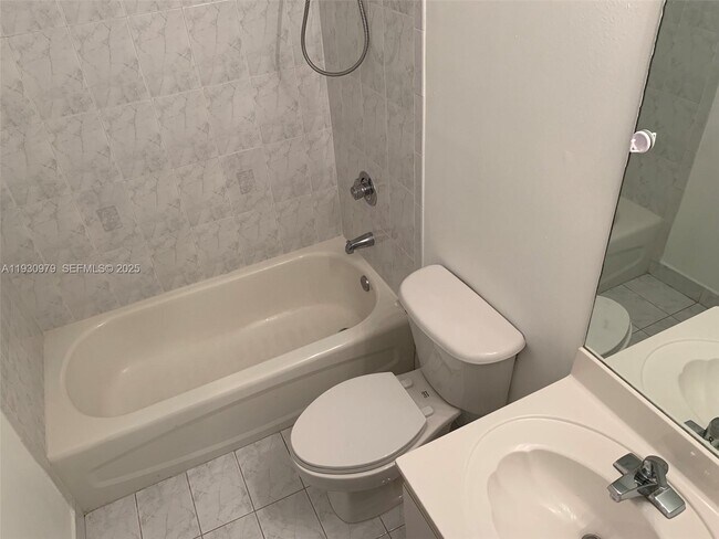 Building Photo - 3150 SW 152nd Pl