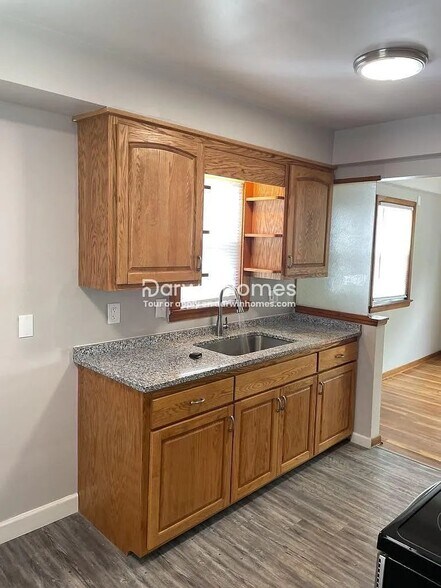 Building Photo - 20641 Centuryway Rd